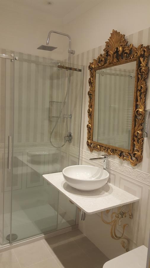 Impero Vaticano Suites Guest House Рим Екстер'єр фото